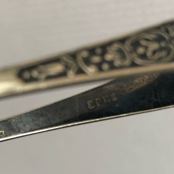 Antique Silverplate Talon Sugar Cube Tongs - Picture 7 of 15